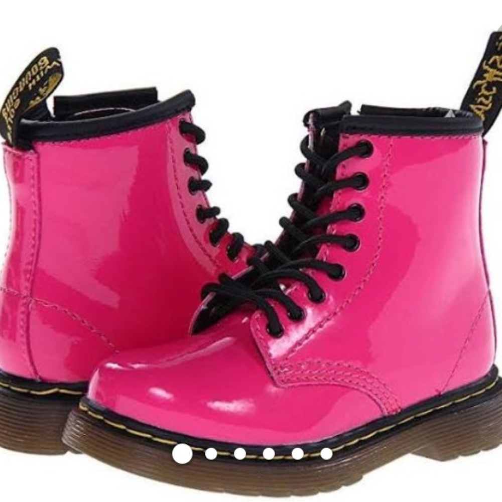Boots - Picture 3 of 5